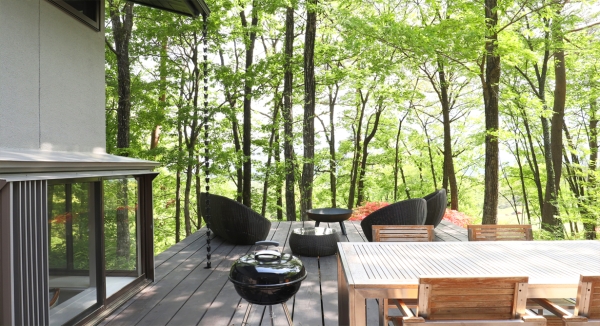 The Yellow House 小淵沢