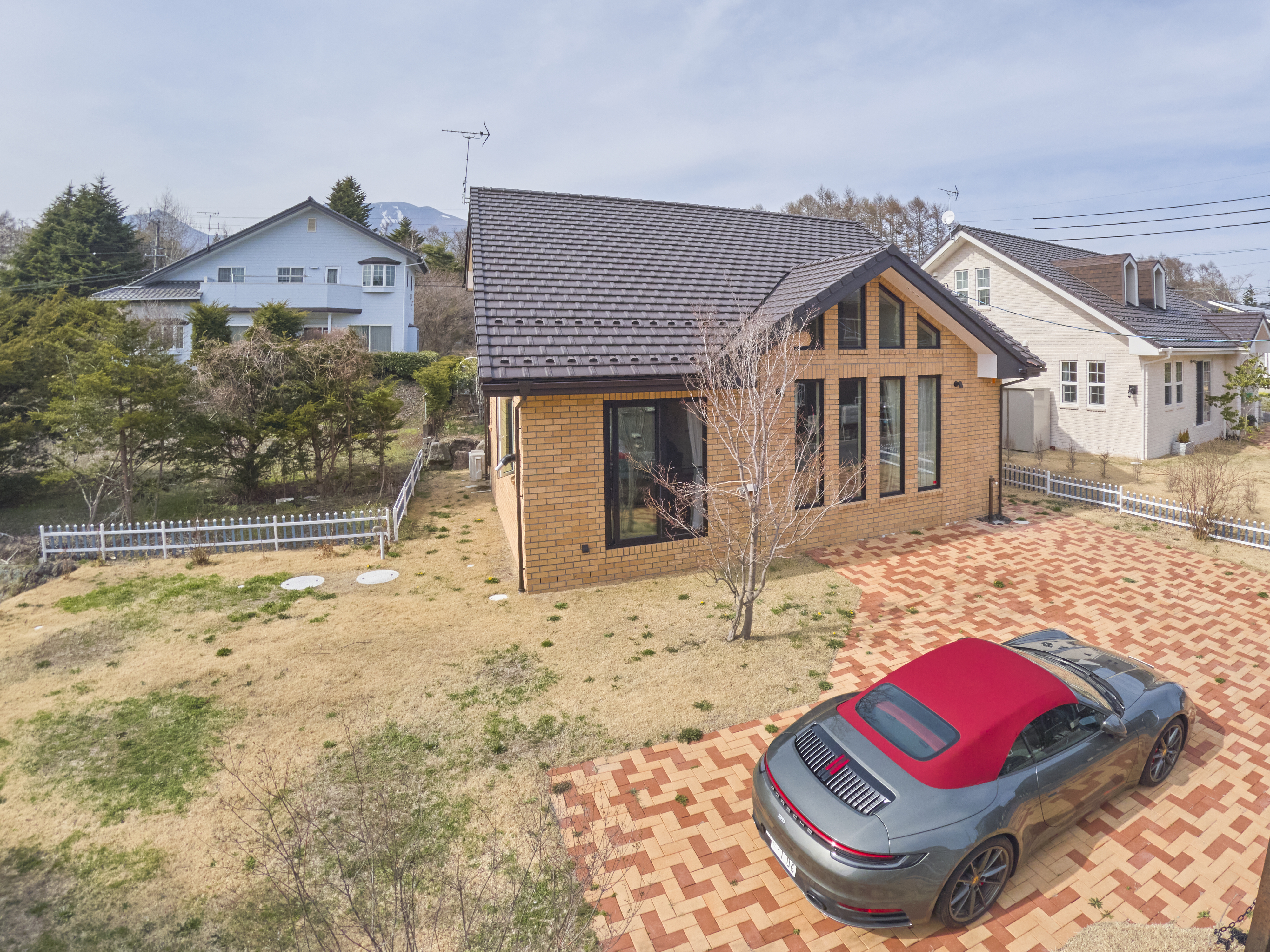 借宿の閑静な住宅街の落ち着いたゆとりの空間の一戸建て